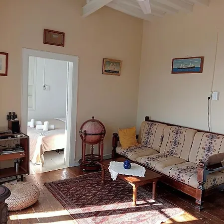 Jasmine Panoramic View Apartment Ano Syros